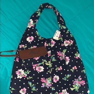 Floral shopping tote with matching wallet!